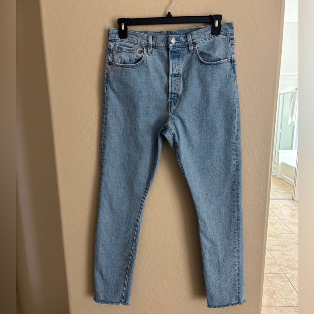 Levi's 501 S Jeans Womens Button Fly Denim Skinny Filiforme Blue Raw Hem